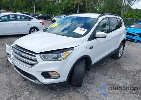 2017 Ford Escape Se из США, поврежденный, VIN 1FMCU9GD8HUE75362